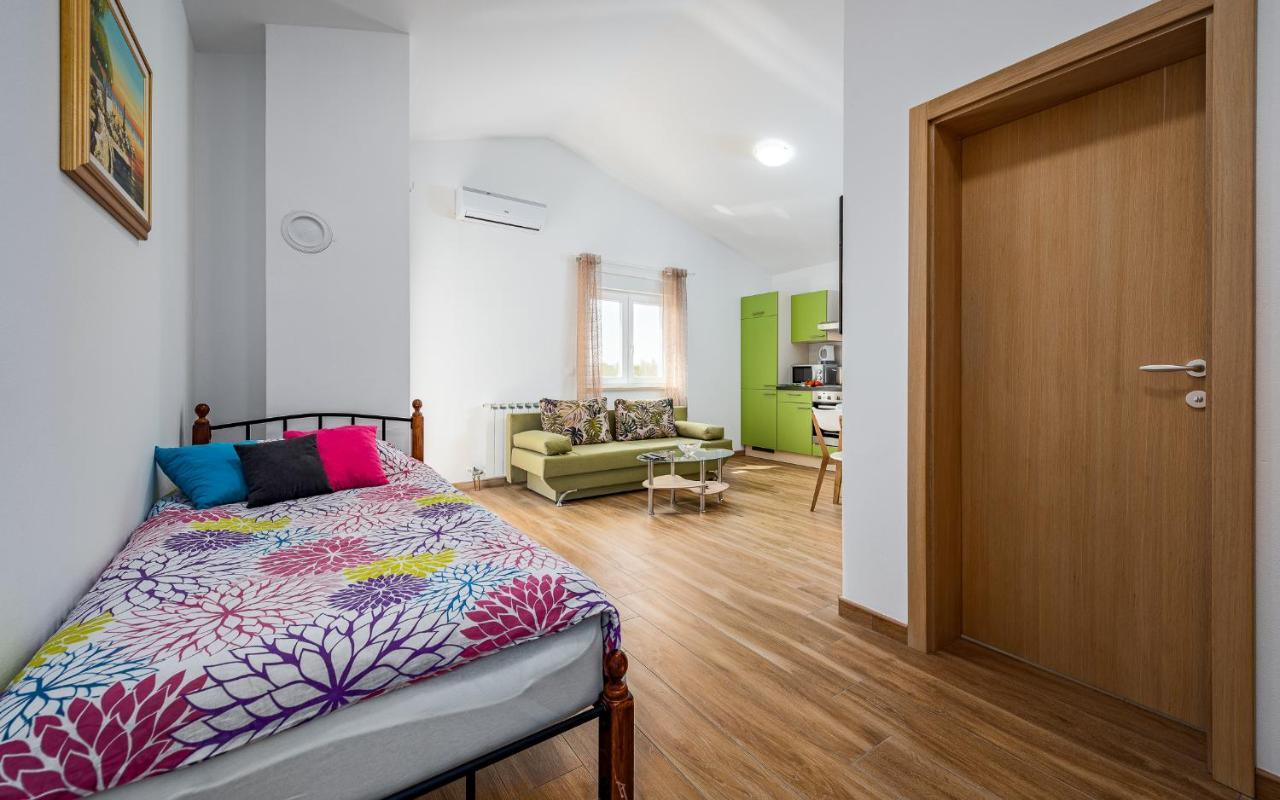 Apartments Nelle Pula Dış mekan fotoğraf