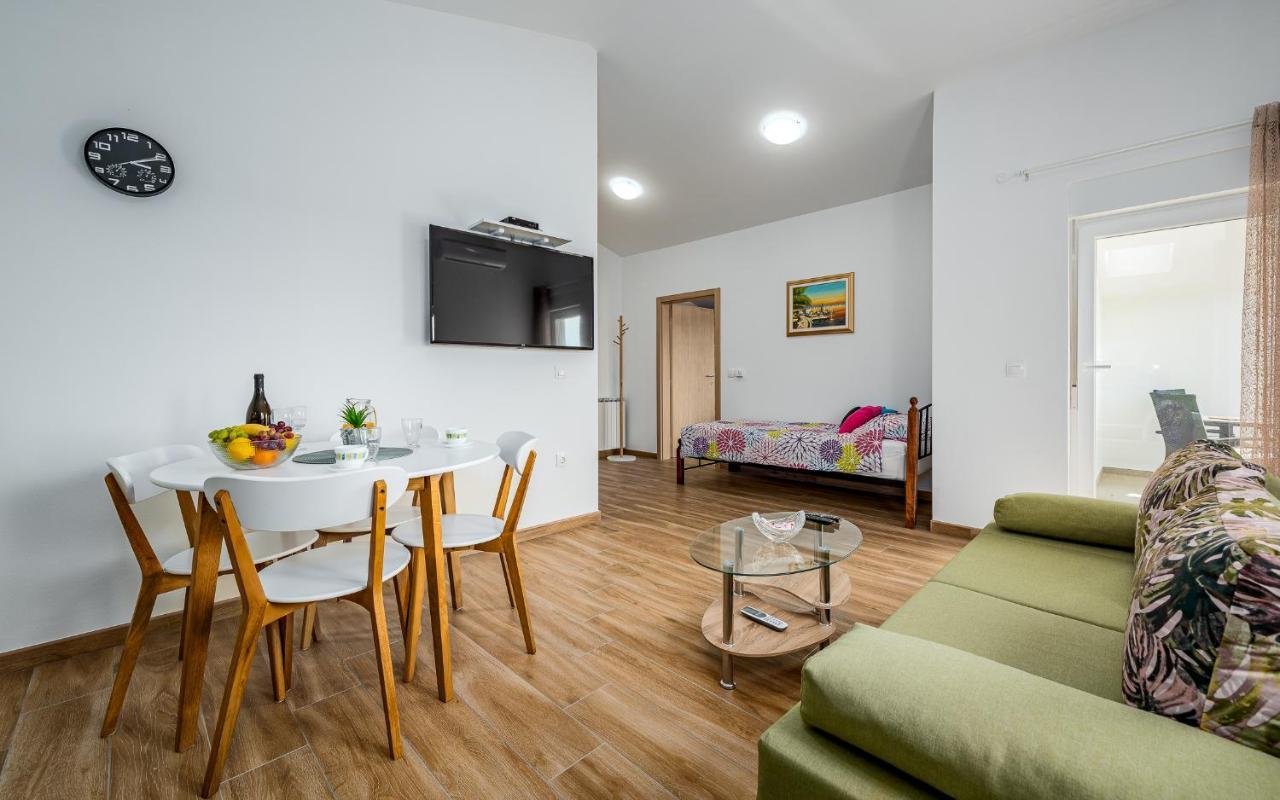 Apartments Nelle Pula Dış mekan fotoğraf