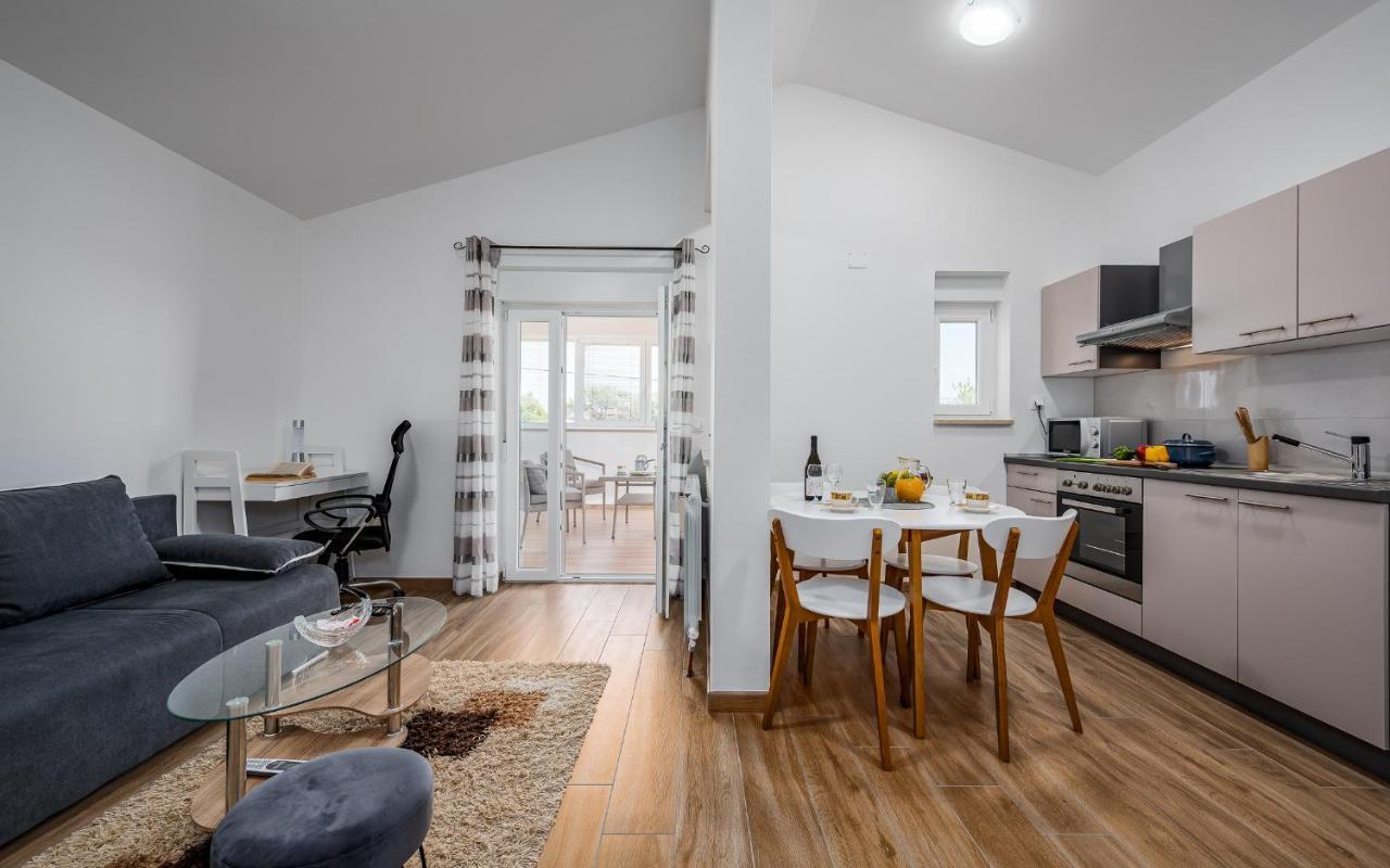 Apartments Nelle Pula Dış mekan fotoğraf