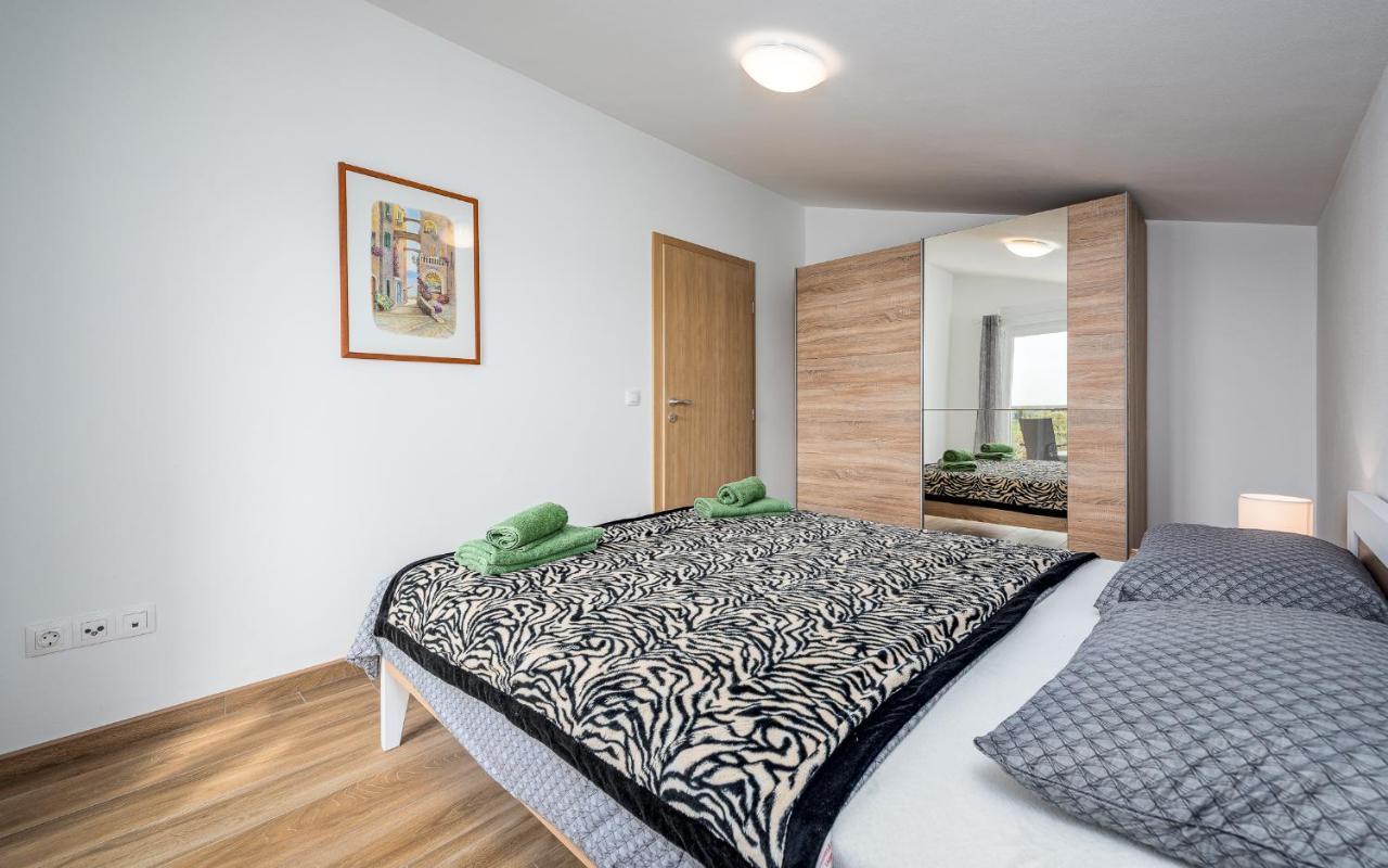 Apartments Nelle Pula Dış mekan fotoğraf